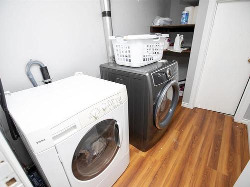 418 Mccluskey Drive, Thunder Bay, ON - Indoor Photo Showing Laundry Room