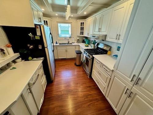 518 Fishermans Point Road, Shuniah, ON - Indoor Photo Showing Kitchen