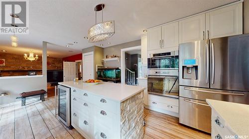 1622 Benson Bay, Regina, SK - Indoor Photo Showing Kitchen