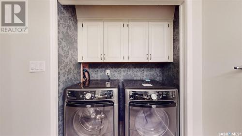 1622 Benson Bay, Regina, SK - Indoor Photo Showing Laundry Room