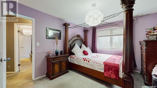 1622 Benson Bay, Regina, SK - Indoor Photo Showing Bedroom