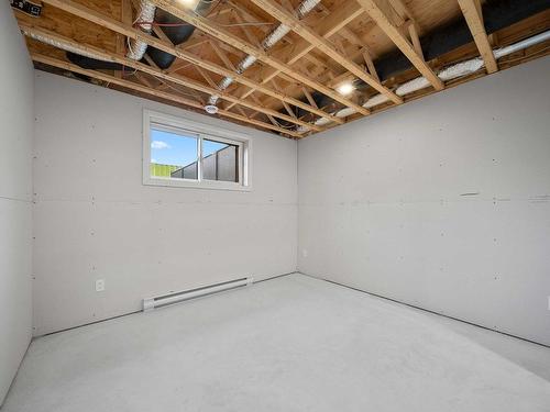 Chambre Ã Â coucher - 1830 Rue Marie-Célina-Pittikwi, Trois-Rivières, QC - Indoor Photo Showing Basement