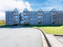 105 51 River Lane  Bedford, NS B4A 3Y8