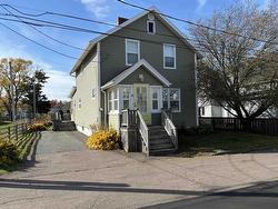 27 Valley Street  Charlottetown, PE C1A 4H9