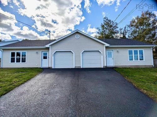 20 King Arthur Court, New Minas, NS 