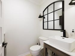 Powder room - 