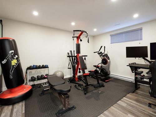 Sous-sol - 89 Rue Du Ruisselet, Vaudreuil-Dorion, QC - Indoor Photo Showing Gym Room