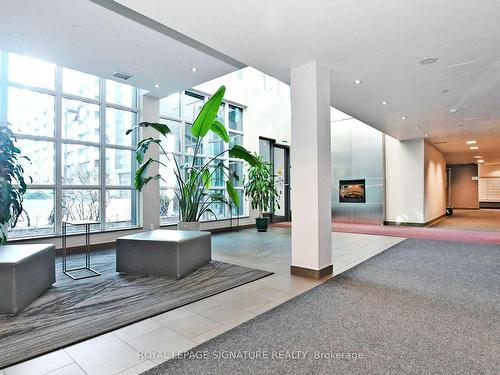 1508-1171 Queen St W, Toronto, ON - Indoor Photo Showing Other Room