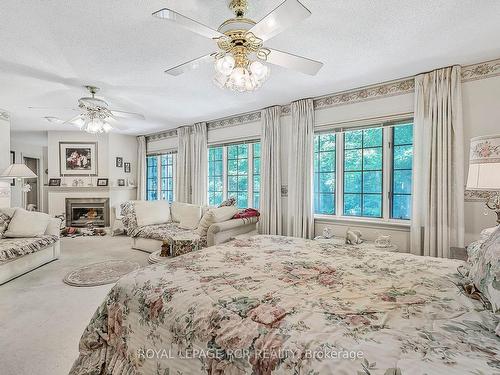 11 Hidden Forest Dr, Whitchurch-Stouffville, ON - Indoor Photo Showing Bedroom With Fireplace