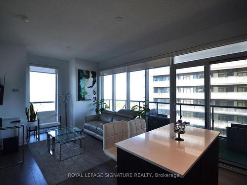 2708-56 Annie Craig Dr, Toronto, ON - Indoor Photo Showing Living Room