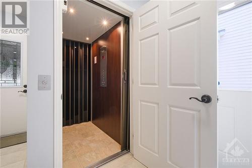 746 Hauteview Crescent, Ottawa, ON - Indoor Photo Showing Other Room