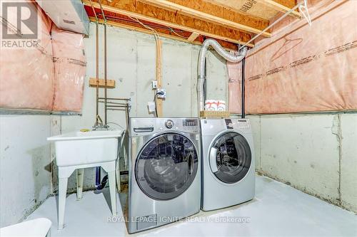 16 Canoe Glide Lane, Brampton, ON - Indoor Photo Showing Laundry Room