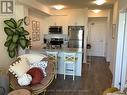 203 - 101 Shoreview Place, Hamilton, ON  - Indoor Photo Showing Kitchen 