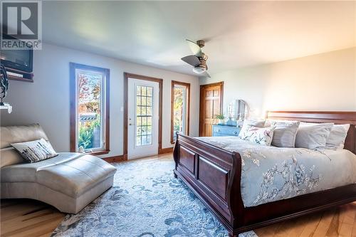 11 Fairway Drive, Pembroke, ON - Indoor Photo Showing Bedroom