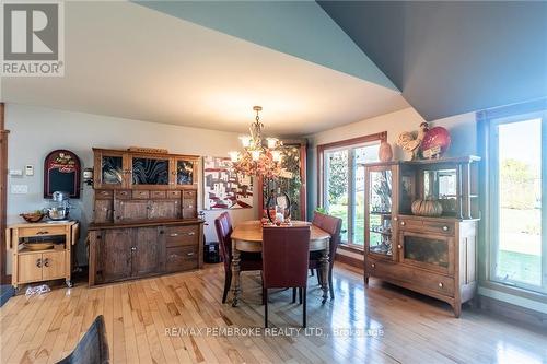 11 Fairway Drive, Petawawa, ON - Indoor Photo Showing Dining Room