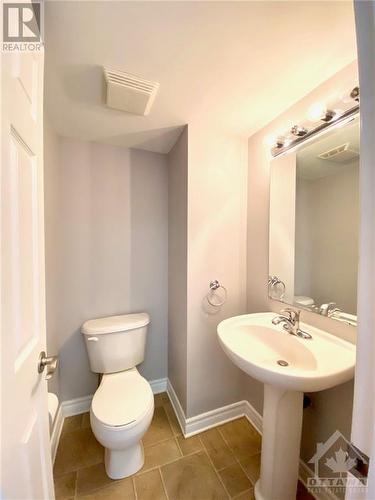 419 Chapman Mills Drive Unit#A, Ottawa, ON - Indoor Photo Showing Bathroom