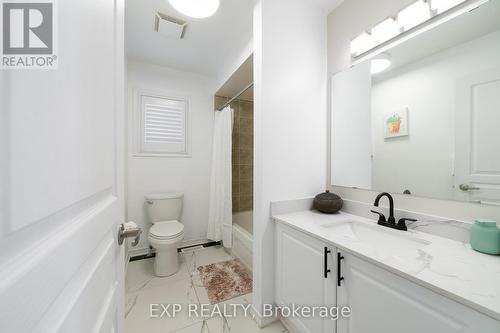 31 Kimble Avenue, Clarington, ON - Indoor Photo Showing Bathroom