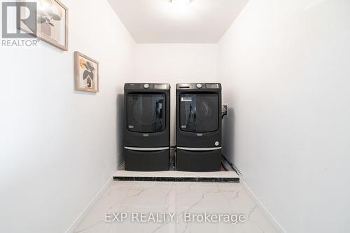 31 Kimble Avenue, Clarington, ON - Indoor Photo Showing Laundry Room