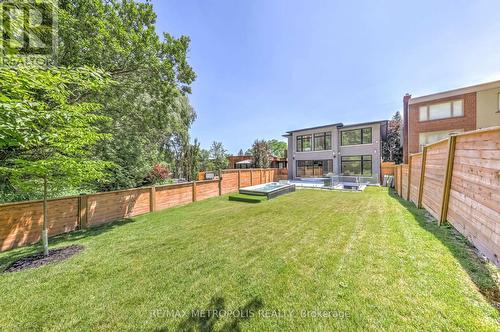 12 Bearwood Drive, Toronto, ON - Outdoor