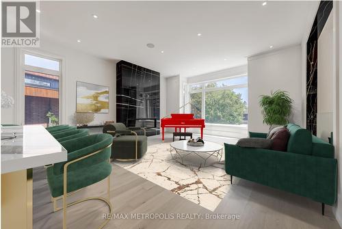 12 Bearwood Drive, Toronto, ON - Indoor Photo Showing Living Room