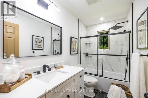 15201 Cartwright E Quarter Line, Scugog, ON - Indoor Photo Showing Bathroom