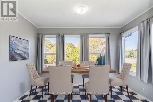 5358 Penetanguishene Road, Springwater, ON - Indoor Photo Showing Dining Room