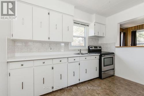 5358 Penetanguishene Road, Springwater, ON - Indoor Photo Showing Kitchen With Double Sink