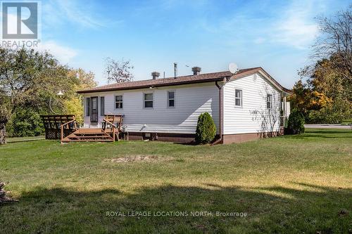 5358 Penetanguishene Road, Springwater, ON - Outdoor With Exterior