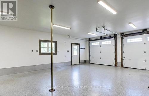 5358 Penetanguishene Road, Springwater, ON - Indoor Photo Showing Garage