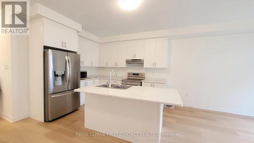 109 Sagewood Avenue, Barrie, ON - Indoor Photo Showing Kitchen With Double Sink