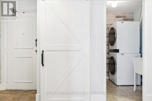 Ph3 - 2345 Confederation Parkway, Mississauga, ON - Indoor Photo Showing Laundry Room