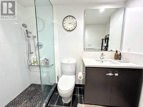 411 522 W 8Th Avenue, Vancouver, BC - Indoor Photo Showing Bathroom