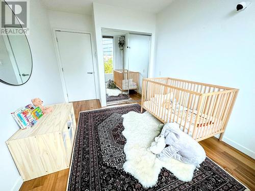 411 522 W 8Th Avenue, Vancouver, BC - Indoor Photo Showing Other Room