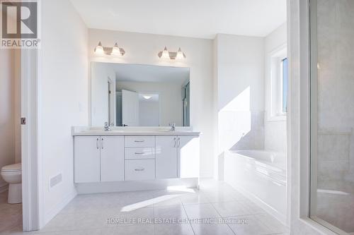 122 Hitchman Street, Brant, ON - Indoor Photo Showing Bathroom