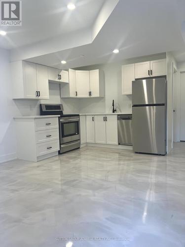 Lower - 145 Collier Street, Barrie, ON - Indoor Photo Showing Kitchen