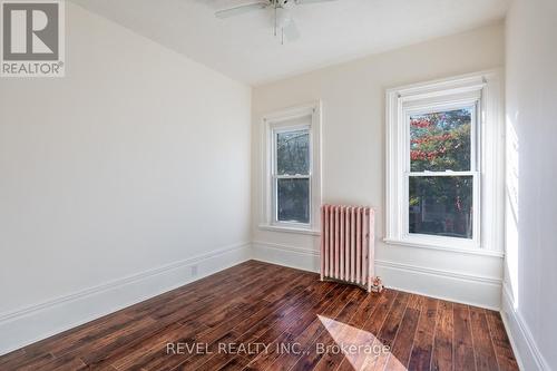 254 Darling Street, Brantford, ON - Indoor Photo Showing Other Room