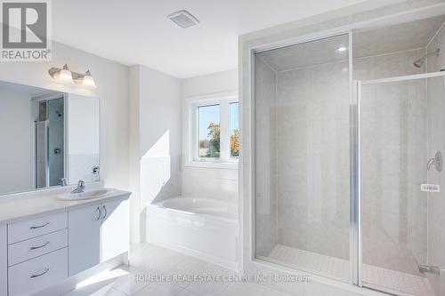 122 Hitchman Street, Brant, ON - Indoor Photo Showing Bathroom