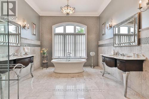 7645 16Th Side Road, King, ON - Indoor Photo Showing Bathroom