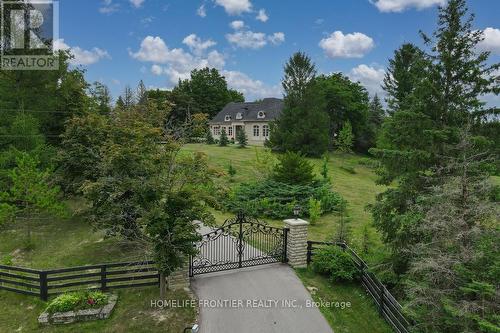 7645 16Th Side Road, King, ON - Outdoor With View