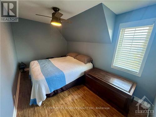 4948 Wales Road, South Stormont, ON - Indoor Photo Showing Bedroom