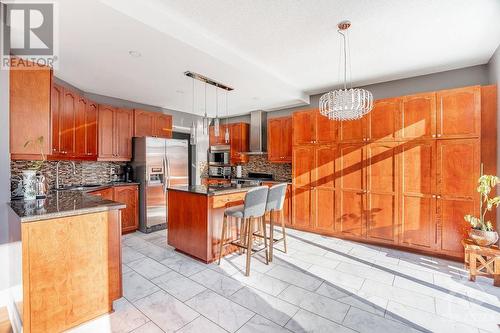 137 Ballance Drive, Ottawa, ON - Indoor Photo Showing Kitchen