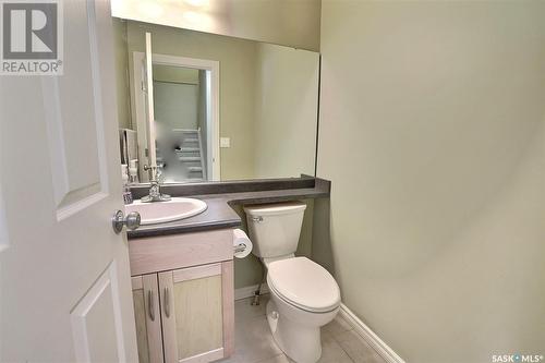 58 3101 Tregarva Drive E, Regina, SK - Indoor Photo Showing Bathroom