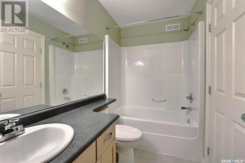 58 3101 Tregarva Drive E, Regina, SK - Indoor Photo Showing Bathroom