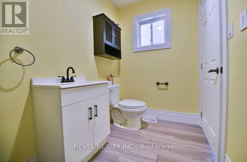 1221 Dalton Road, Timmins (Dalton Rd.), ON - Indoor Photo Showing Bathroom