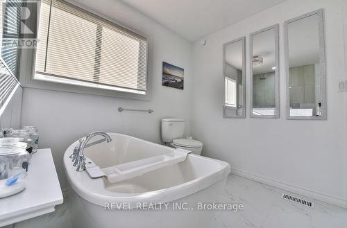 1221 Dalton Road, Timmins (Dalton Rd.), ON - Indoor Photo Showing Bathroom