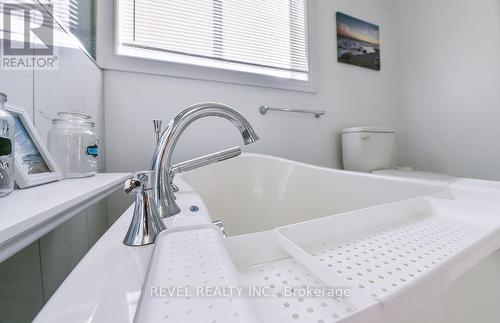 1221 Dalton Road, Timmins (Dalton Rd.), ON - Indoor Photo Showing Bathroom