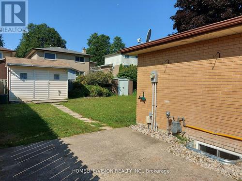 B - 23 Markwood Drive, Kitchener, ON - Outdoor With Exterior