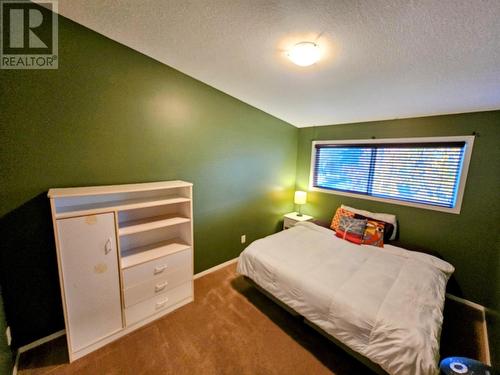 2220 Pine Street, Prince George, BC - Indoor Photo Showing Bedroom