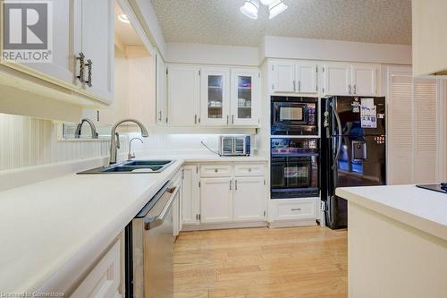 61 Renwick Avenue, Cambridge, ON - Indoor Photo Showing Kitchen With Double Sink