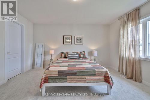 77 Keelson Street, Welland, ON - Indoor Photo Showing Bedroom